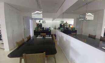 Imagem 3: Cobertura duplex com vista para o bairro no Itacorubi