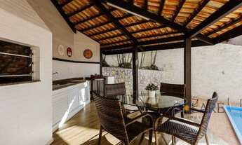 Imagem 5: Casa à venda 3 Quartos, 2 Suites, 4 Vagas, 201M², Agronômica, Florianópolis - SC