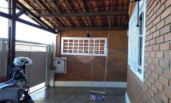 Imagem 2: CASA A VENDA NO JARDIM GARCIA COM TRES DORMITÓRIOS, PISCINA, CHURRASQUEIRA E ESTUDIO DE