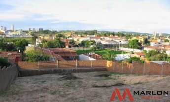 Imagem: Terreno para venda possui 800m², em San