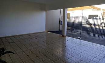 Imagem 3: VENDE-SE CASA no Jd. Nazareth - ACEITA TROCA POR APARTAMENTO