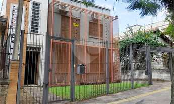 Imagem: Casa com 4 dormitórios/8 salas e amplo