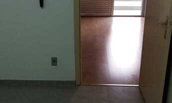 Imagem 5: Amplo apartamento com suíte em Lurdes