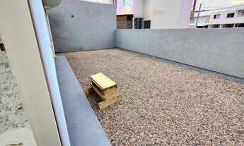 Imagem 4: Casa unifamiliar em obras no padrão das fotos em São José