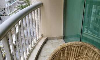 Imagem 2: Flat para venda possui 77 metros quadrados com 2 quartos em Pitangueiras - Guarujá - SP