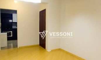 Imagem 6: Apartamento com 3 quartos e Sacada para alugar, 85 m² por R$ 1.800/mês - Cristo Rei - Curi