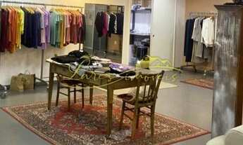 Imagem: Galpão próximo ao metrô Vila Sônia