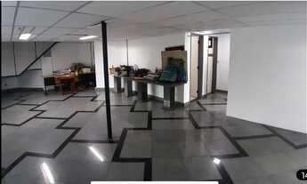 Imagem 3: Conjunto com 300 m, distribuído em dois pisos quadrados em Vila Prudente - São Paulo - São