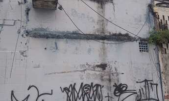 Imagem 6: Três casas Casa com 5 dormitórios