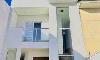 Imagem: Sobrado para venda tem 124 metros quadrados