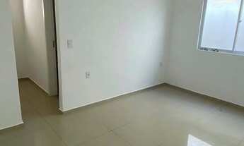 Imagem 4: Casa para venda tem 100 metros quadrados com 3 quartos em - Eusébio - Ceará