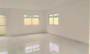 Imagem 5: Sobrado para Venda em Curitiba, Uberaba, 3 dormitórios, 2 suítes, 5 banheiros, 2 vagas