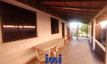 Imagem 7: Casa na praia com espaço de terreno