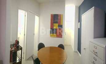 Imagem 6: Sala em Andar Alto, Indevassada e Vista Livre. 39 m² Totalmente Reformada há 4 Anos c