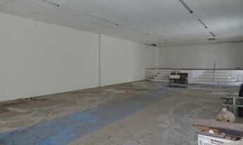 Imagem 3: Terreno para Venda em São Paulo, Vila Liviero, 1 banheiro, 8 vagas