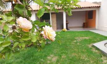 Imagem 2: Casa de piscina Casa com 1 dormitório