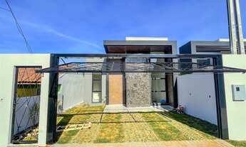 Imagem 3: Casa térrea à venda no Universitário com ampla sobra de terreno - Cascavel/PR - 3 Quartos