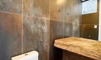 Imagem 5: Casa de condomínio para venda tem 410 metros quadrados com 4 quartos