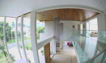 Imagem 2: Casa para locação com 2700m², 5 suítes, 10 vagas, piscina, sauna, sala de jogos e academia