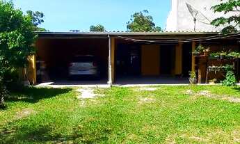 Imagem 2: Casa em Imbituba no bairro Alto Arroio a 3 km até a praia