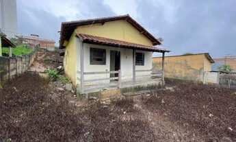 Imagem: Casa em lote com área de 400m² em Itaúna/MG