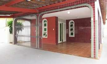 Imagem 2: Casa com 4 dormitórios para alugar, 181 m² por R$ 3.500,00/mês - Lagoa Nova - Natal/RN