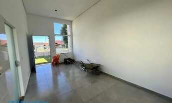 Imagem 4: Residência poucos metros do mar