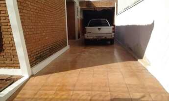 Imagem: Casa no Bairro Vila Santa Izabel na cidade