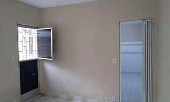 Imagem 3: Alugo Fundos Penha Circular Disponível em setembro