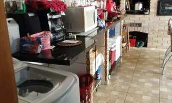 Imagem 4: Vendo uma casa em Taubaté outro com apartamento em Ubatuba