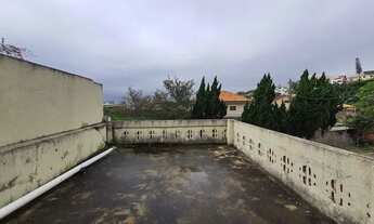 Imagem 6: Casa com vista incrível! Rua espetacular!