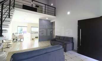 Imagem 4: Sobrado com 4 dormitórios (3 suítes), edícula e com piscina em Peruíbe