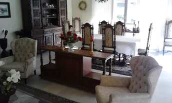 Imagem: Casarão na Imbiribeira