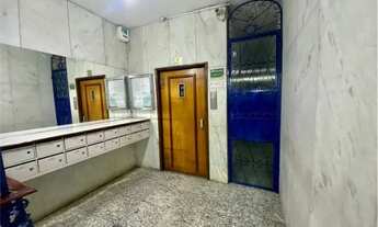 Imagem 3: Apartamento com 2 quartos, no Centro - Todo Reformado- Juiz de Fora - MG