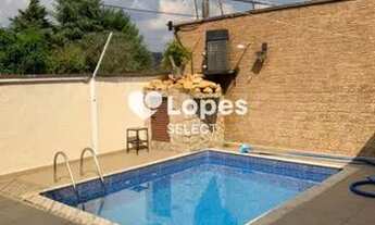 Imagem 1: Sobrado à venda com 252 m² 03 Quartos Planejados sendo uma suíte com Hidromassagem 01 Sala