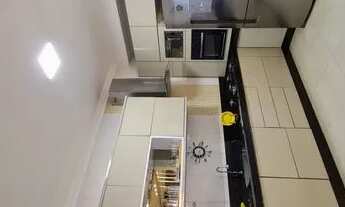 Imagem 7: Sobrado para venda tem 280 metros quadrados com 3 quartos em Moinho dos Ventos - Goiânia