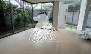 Imagem 4: Padrão Jardim Europa 679m² 04 Dormitórios 04 Suítes 4 Vagas