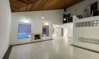 Imagem 5: Casa em Condomínio para Venda em Arujá, Condominio Hills III, 3 dormitórios, 3 suítes, 4 b