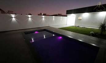 Imagem 5: Casa 03 Quartos ,03 Suítes , lote 400 M2, Alto padrão e fino acabamento na Rua do Posto Ro