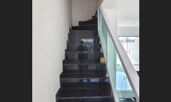 Imagem 7: Lindo Sobrado para venda tem 105 metros quadrados com 3 quartos