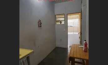 Imagem 5: Alugo kitinete só para senhoras 500, prox West shopping