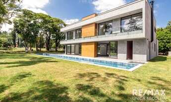 Imagem 7: Casa Condomínio Residencial Lago Azul para venda possui 527 metros quadrados com 4 quartos