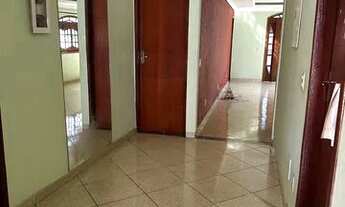 Imagem 3: Casa padrão Casa com 3 dormitórios