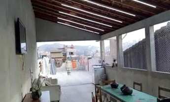 Imagem 4: Sobrado com Galpão sendo com 4 dormitórios à venda por R$ 577.000 - Jardim Adriana - Guaru