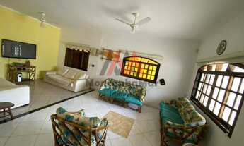 Imagem 2: Casa de condomínio para venda tem 197 metros quadrados com 3 suítes