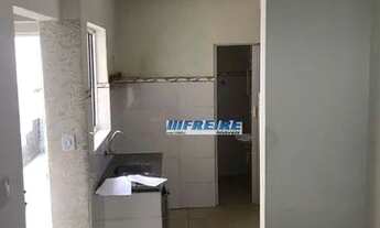 Imagem 5: Casa com 1 dormitório para alugar, 60 m² por R$ 800,00/mês - Vila Palmares - Santo André/S