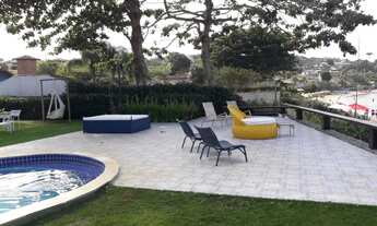 Imagem: Casa de temporada com 5 suítes, pé na