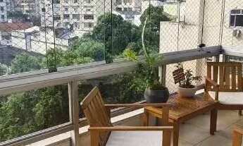 Imagem 4: EXCELENTE APARTAMENTO COM 3 QUARTOS SENDO 1 SUÍTE NA TIJUCA - UM POR ANDAR