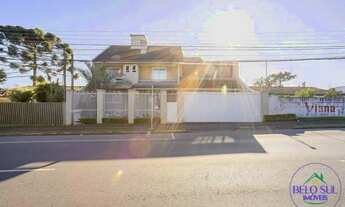 Imagem 2: Casa para Venda em Curitiba, Capão Raso, 4 dormitórios, 2 suítes, 5 banheiros, 4 vagas