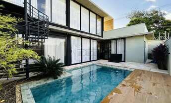 Imagem 4: Casa sobrado de 232m² com 03 suítes para locação e venda em condomínio - Portal da Mata